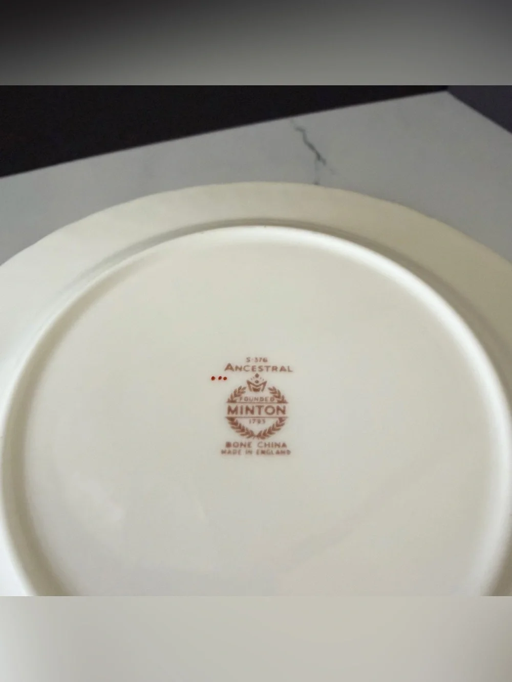 Minton set bread